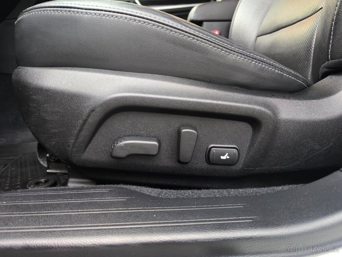 2018 Subaru OUTBACK - 11