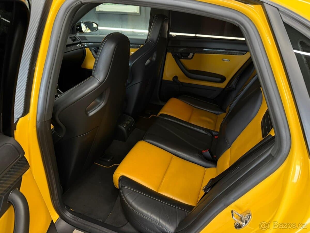 2007 Audi RS4 - 11