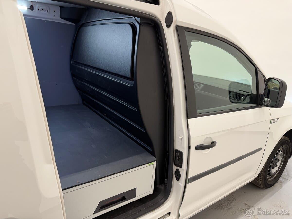 2020 Volkswagen CADDY - 11