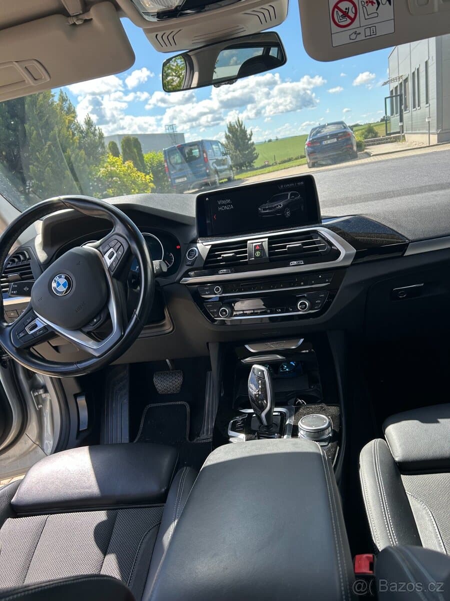 2019 BMW X3 - 11
