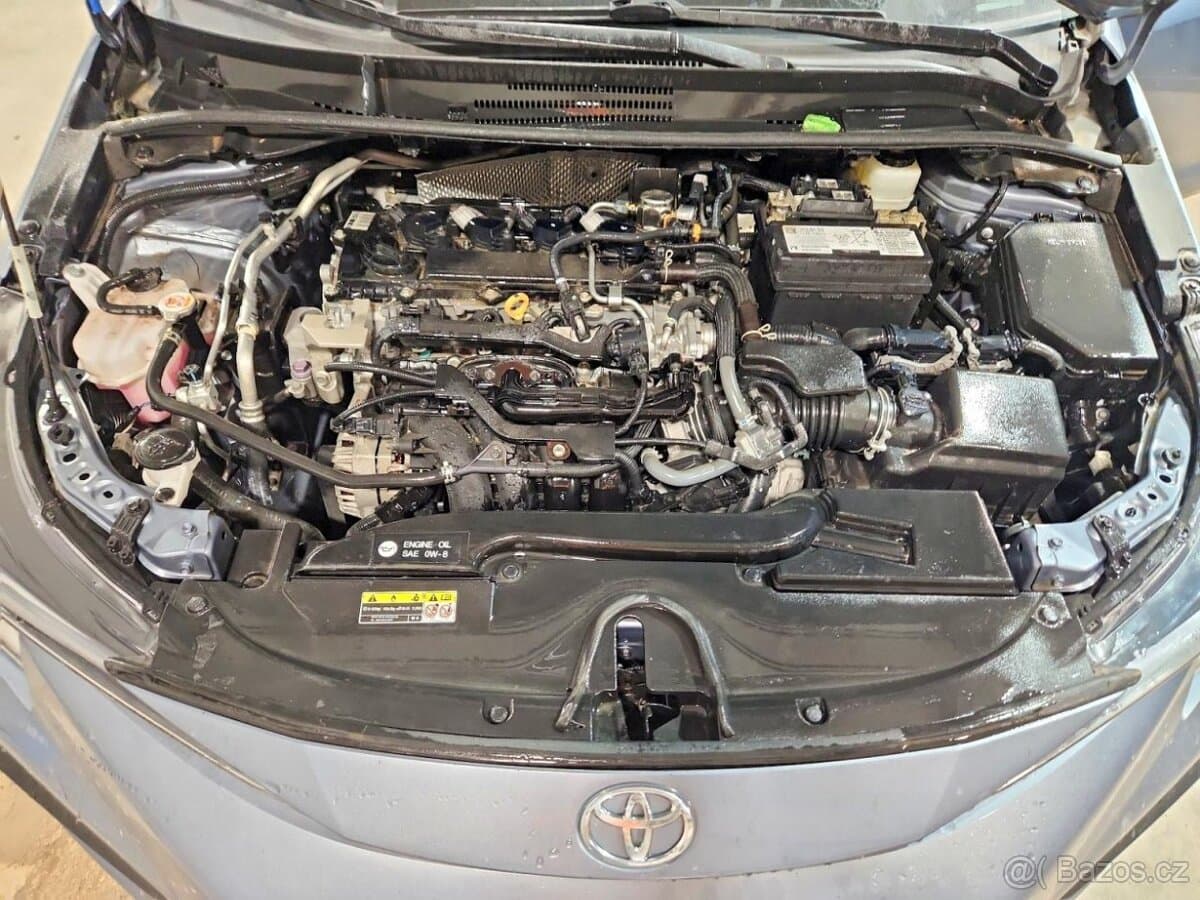 2023 Toyota COROLLA - 11
