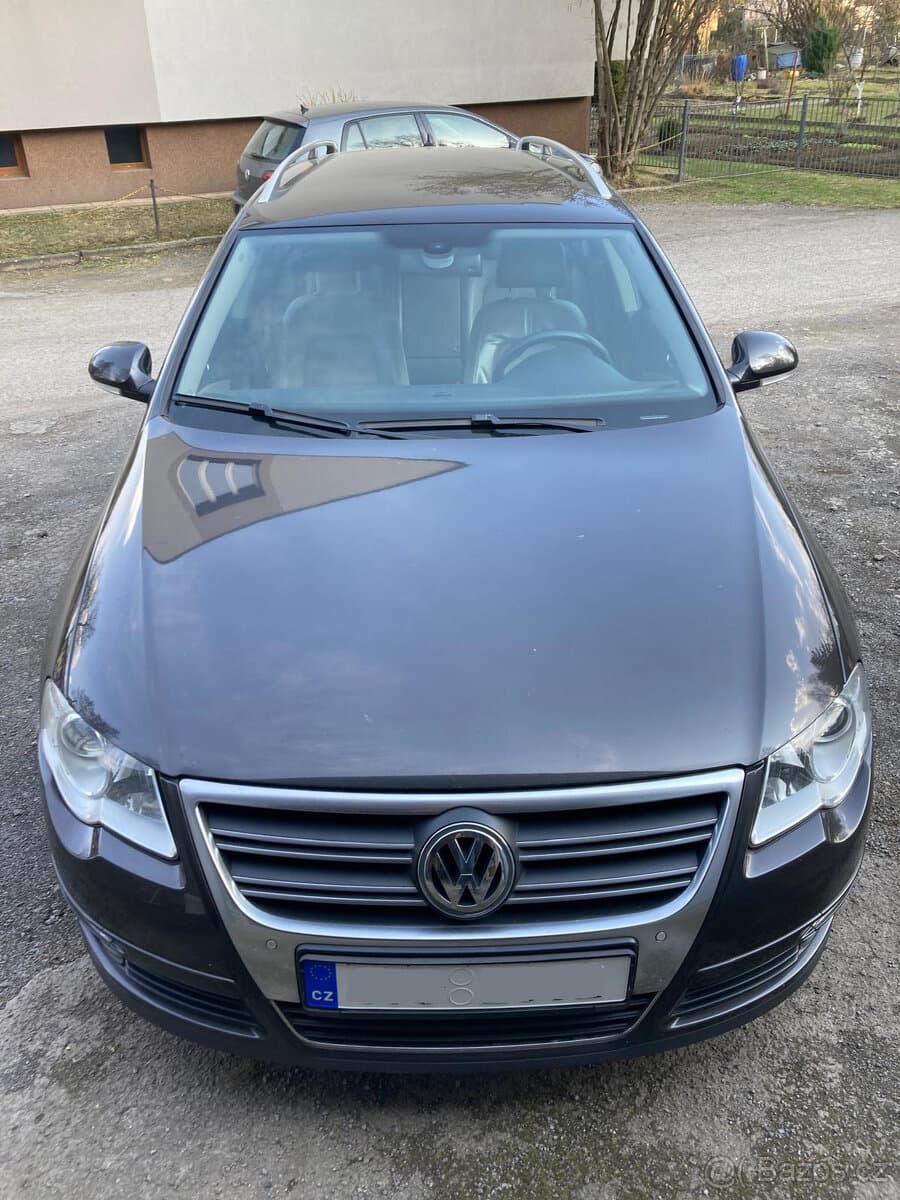 2005 Volkswagen PASSAT - 11