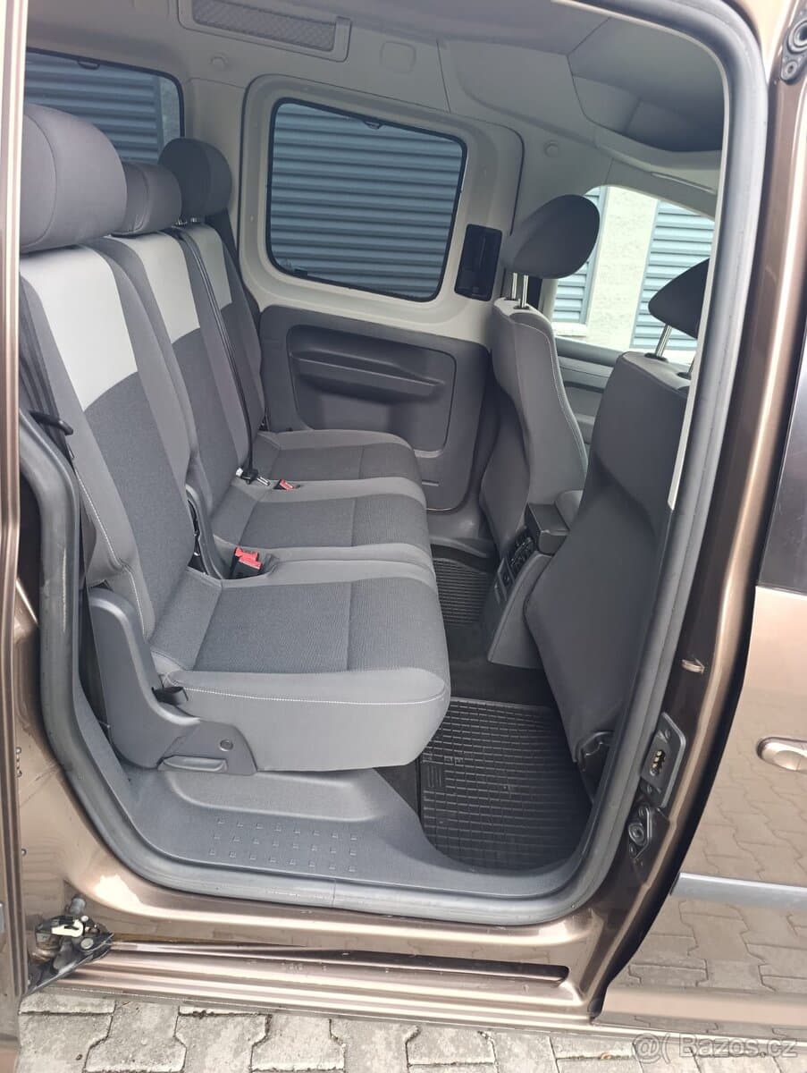 2012 Volkswagen CADDY - 11