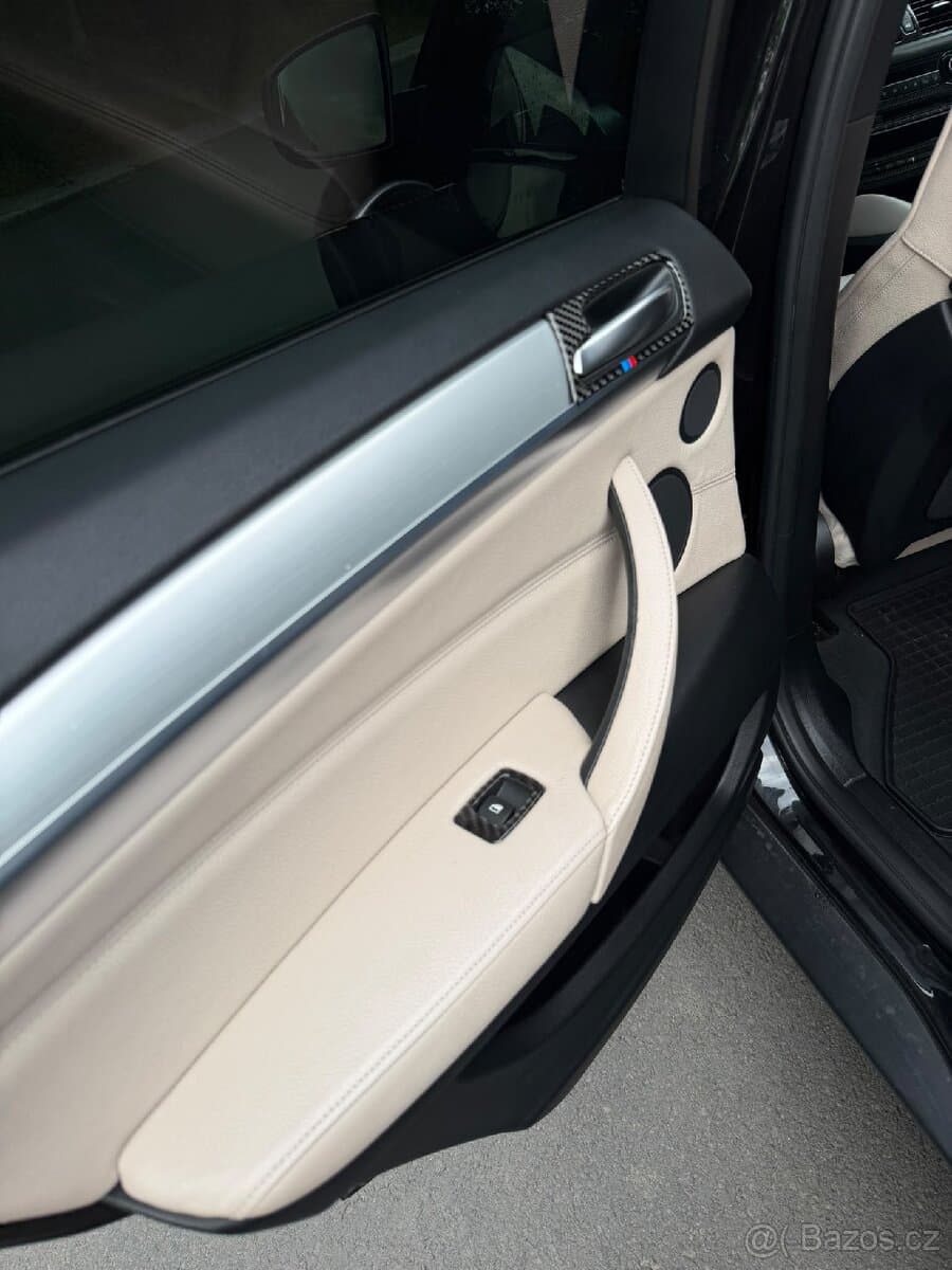 2010 BMW X6 - 11