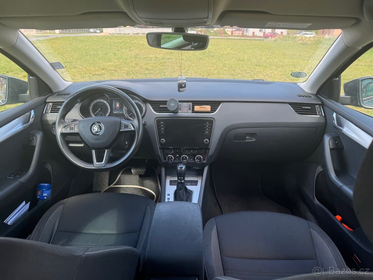 2019 Škoda OCTAVIA - 11