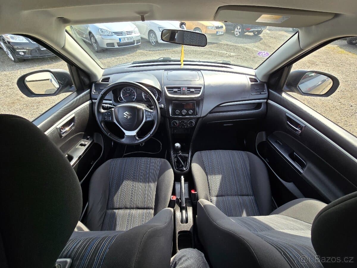 2016 Suzuki SWIFT - 11