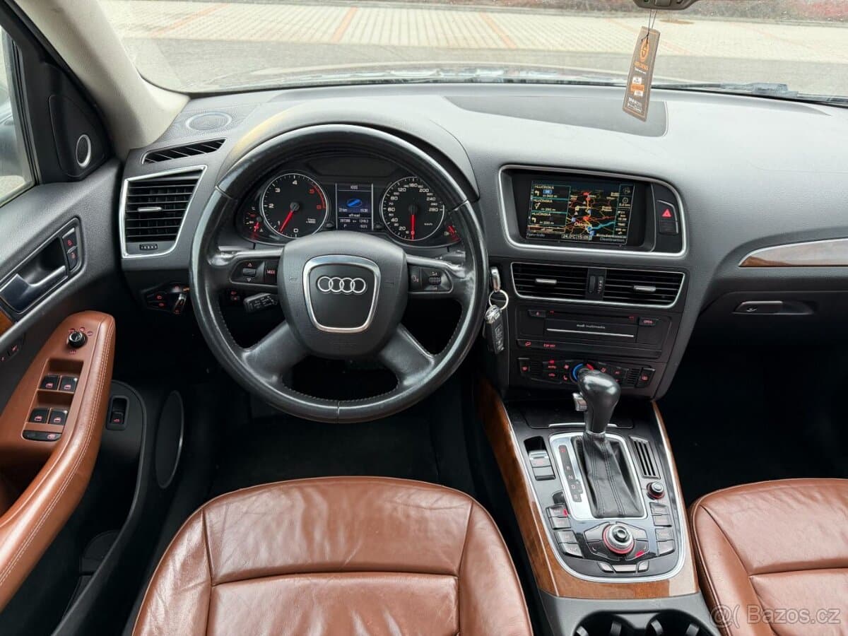 2009 Audi Q5 - 11