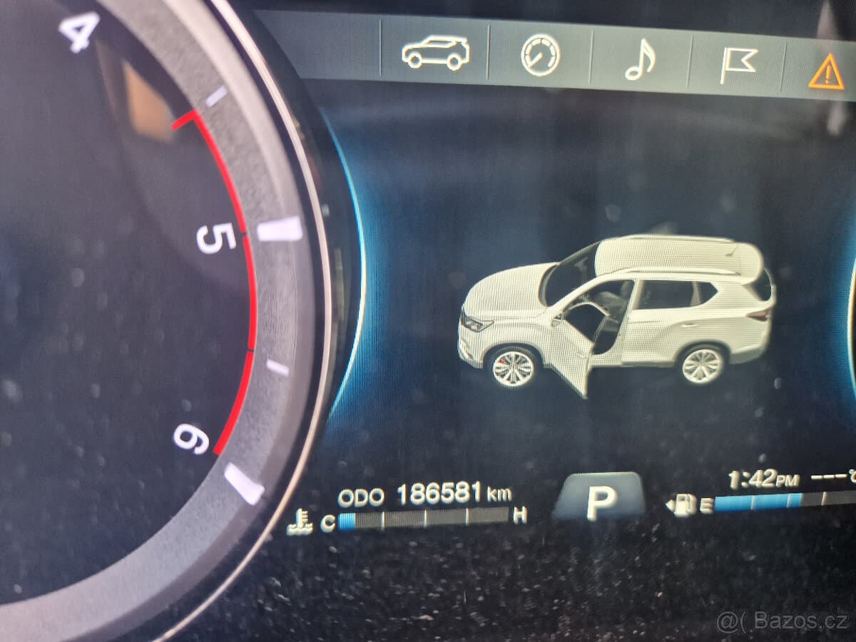 SsangYong REXTON - 11
