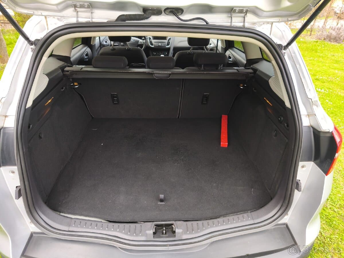 2015 Ford FOCUS - 11