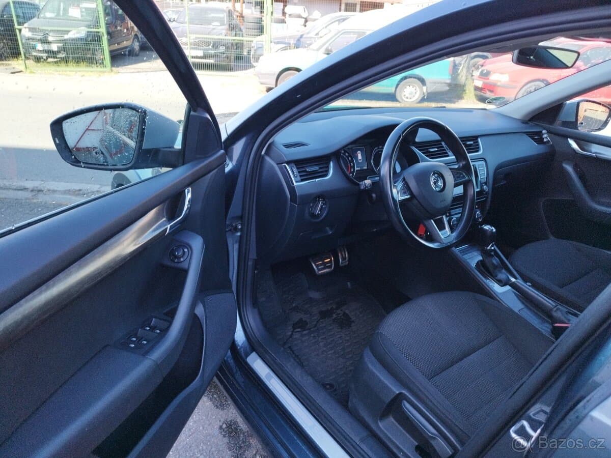 2017 Škoda OCTAVIA - 11