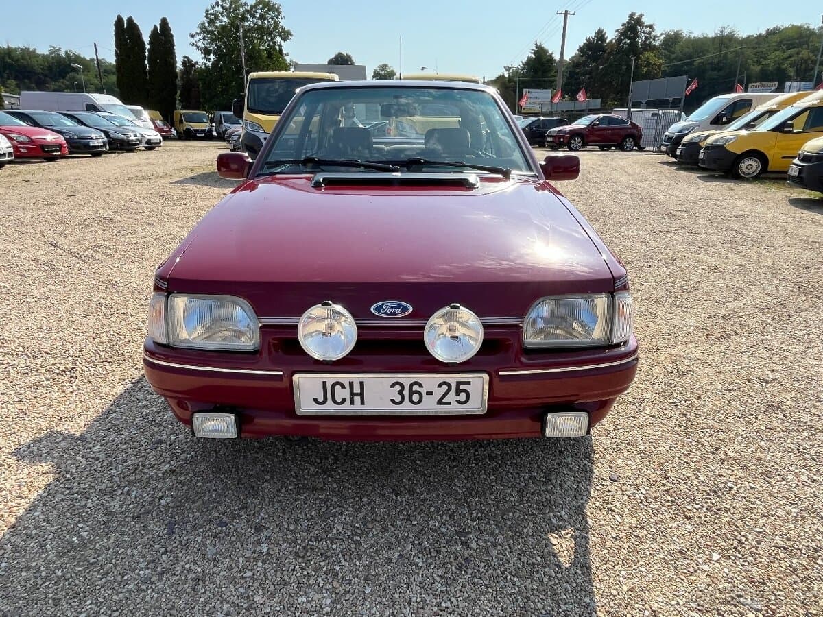 1986 Ford ESCORT - 11