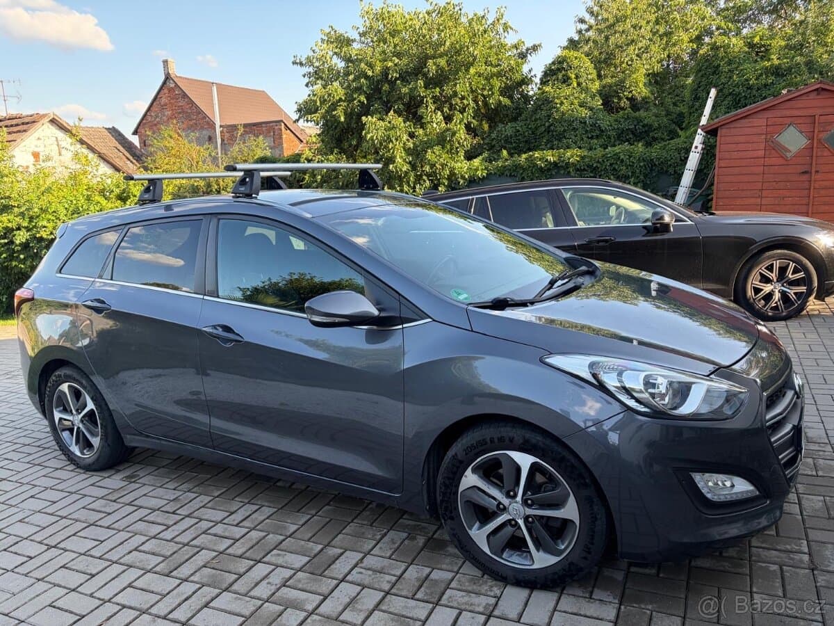 2017 Hyundai i30 - 11