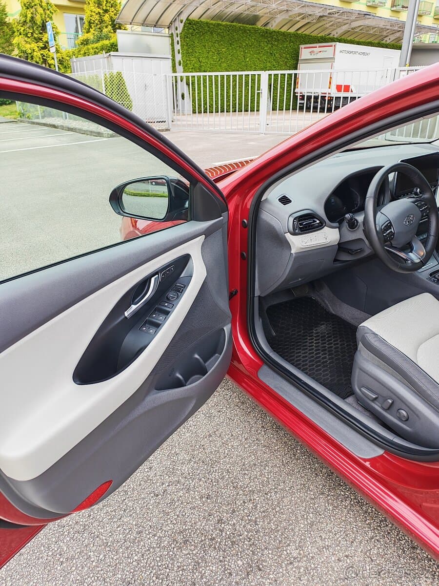 2021 Hyundai i30 - 11