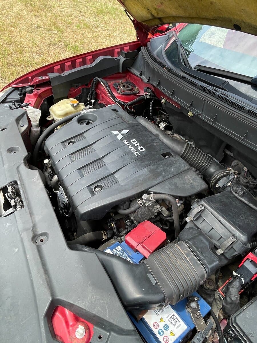 2011 Mitsubishi ASX - 11