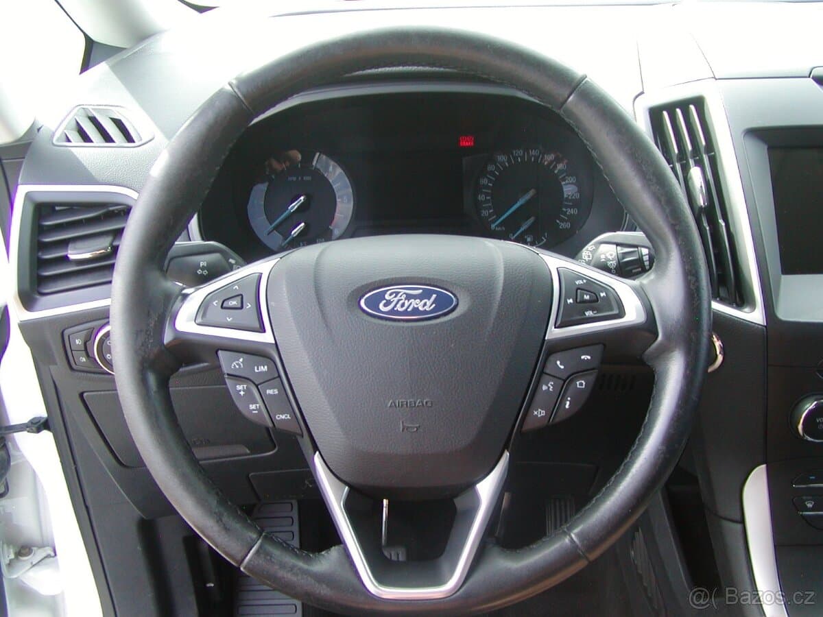 2017 Ford GALAXY - 11
