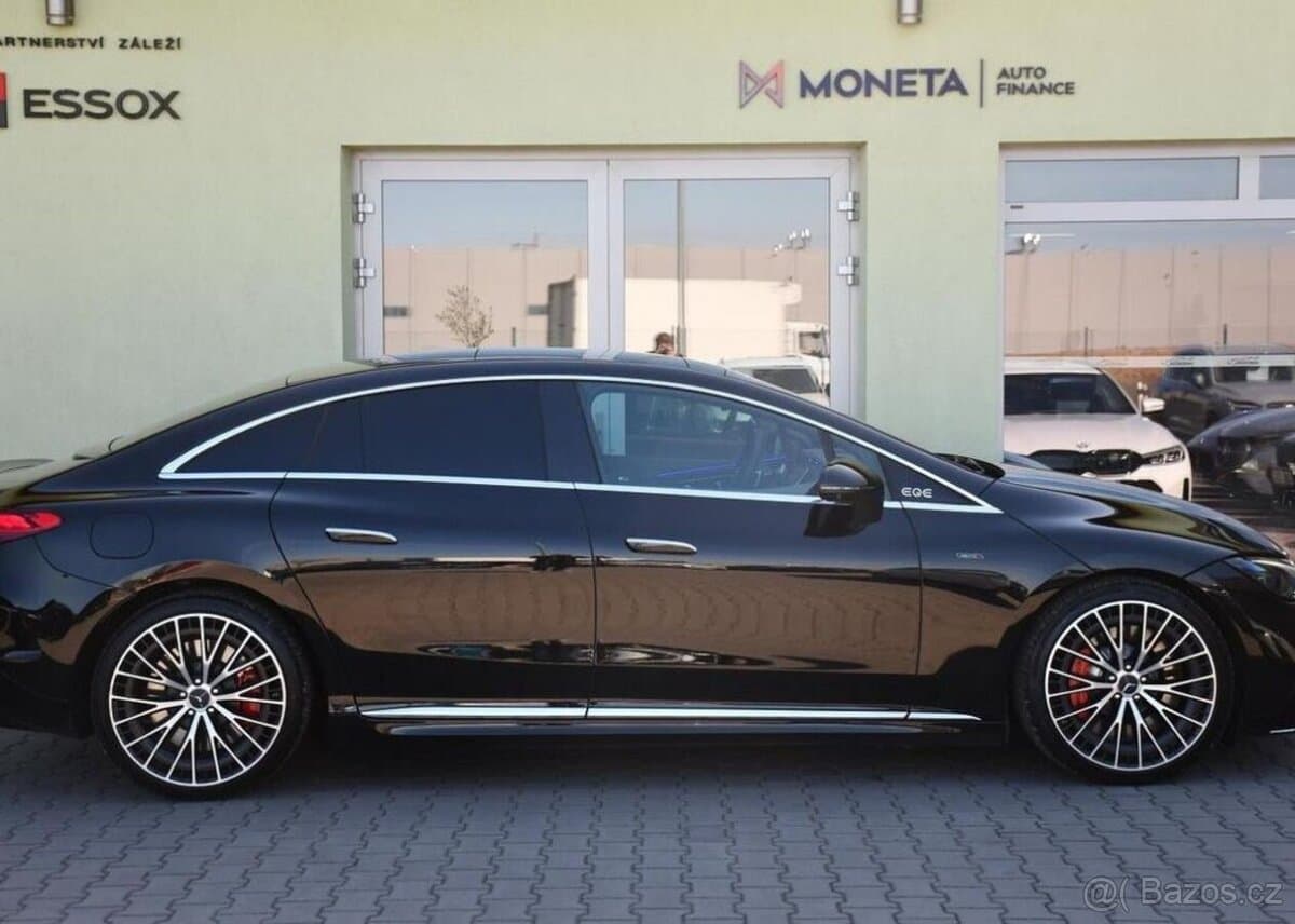 2023 Mercedes-Benz EQE - 11