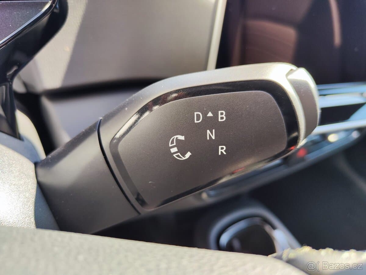 2025 Volkswagen ID.3 - 11