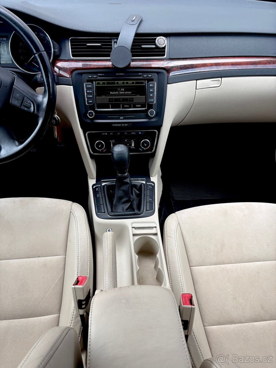 2012 Škoda SUPERB - 11