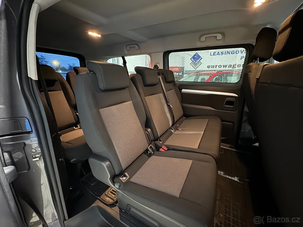 2020 Peugeot TRAVELLER - 11