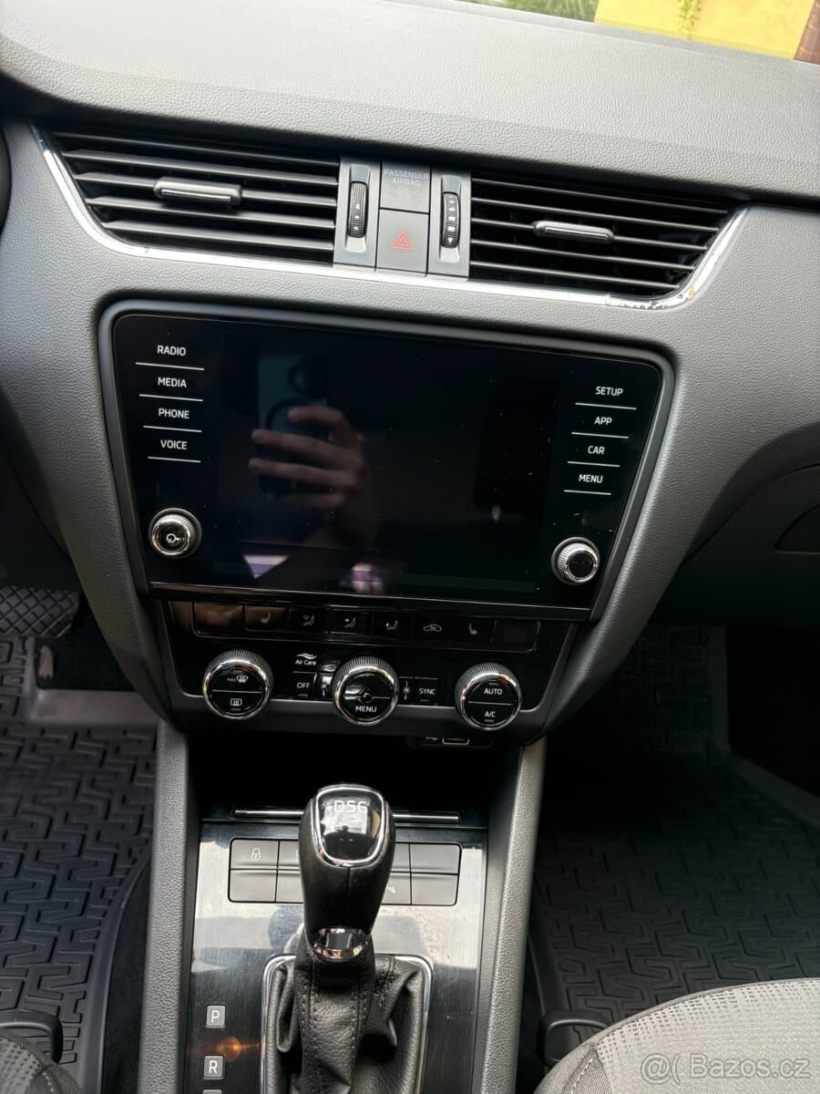 2018 Škoda OCTAVIA - 11
