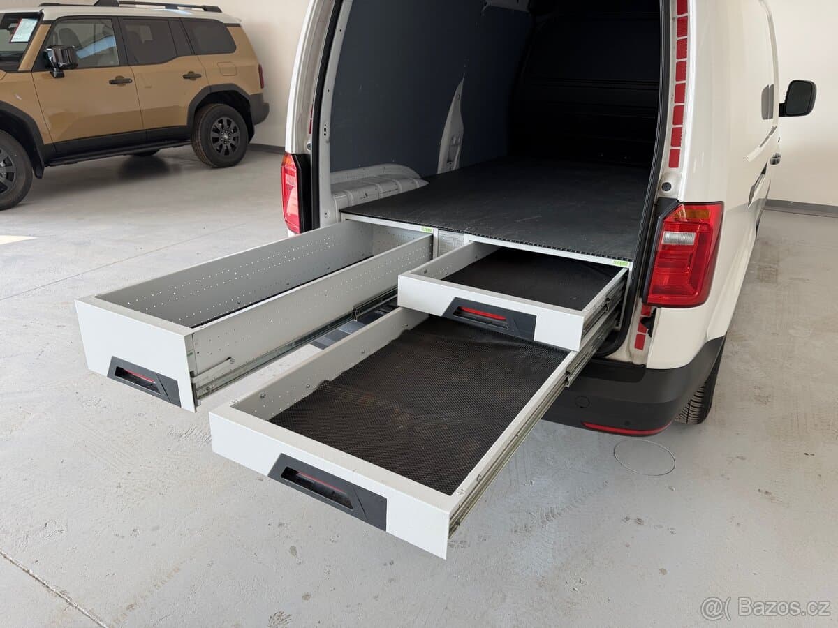 2019 Volkswagen CADDY - 11
