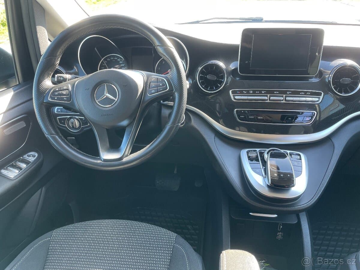 2019 Mercedes-Benz OSTATNÍ - 11