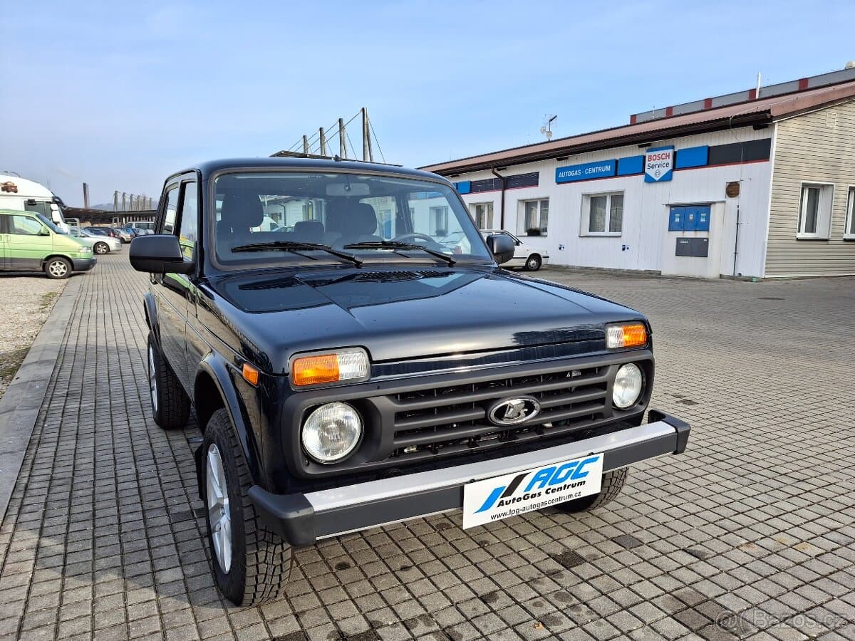 2025 Lada NIVA - 11
