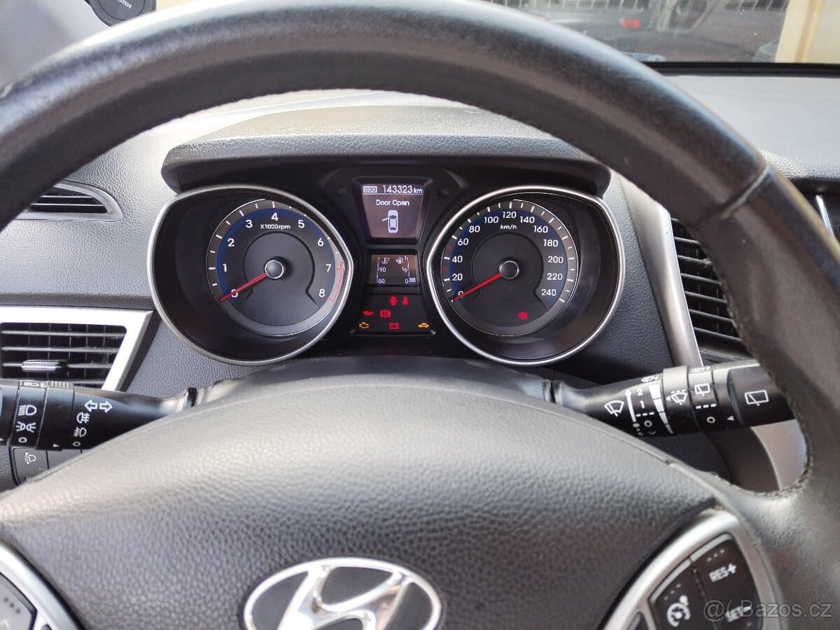 2013 Hyundai i30 - 11