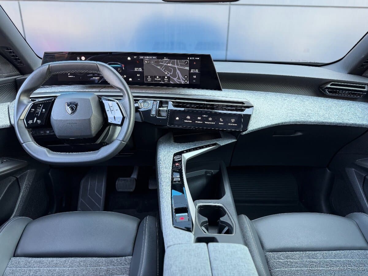 2025 Peugeot 3008 - 11