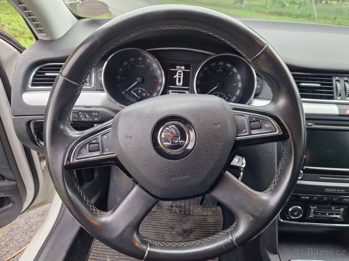 2013 Škoda SUPERB - 11