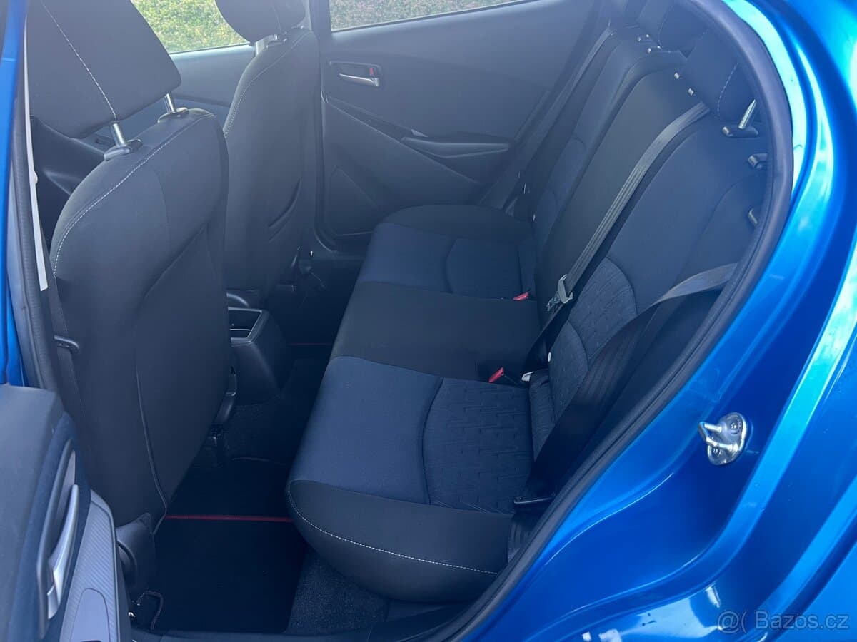 2015 Mazda 2 - 11