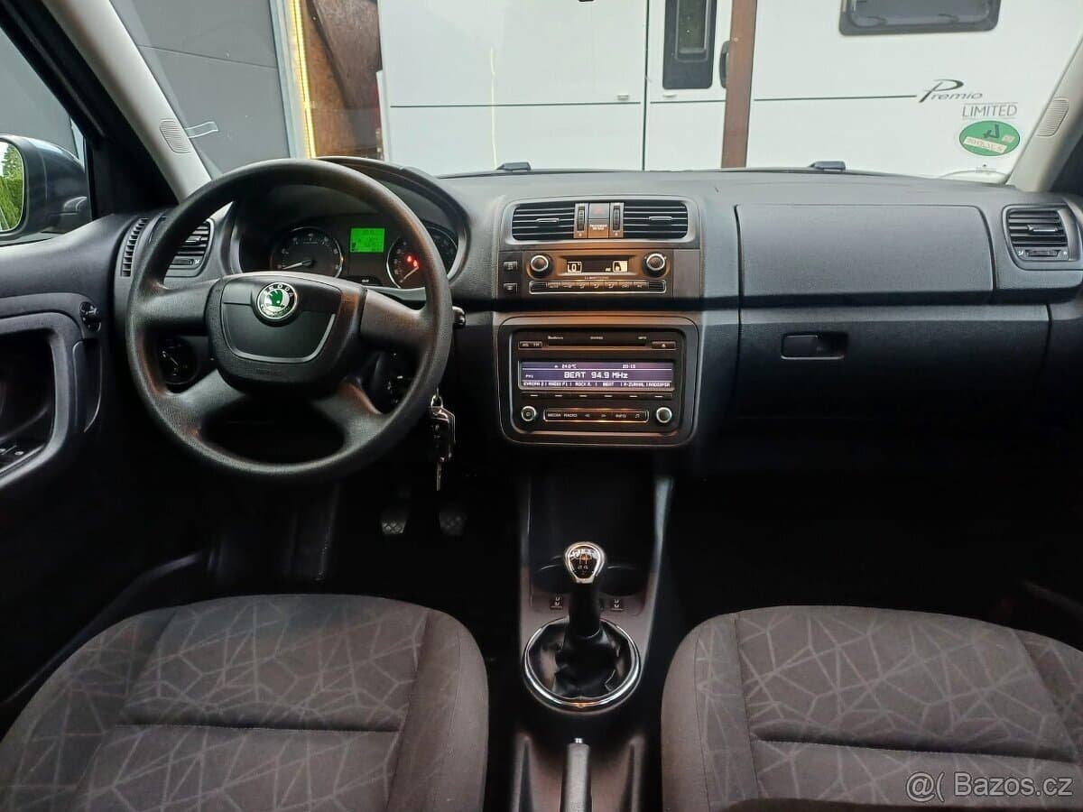 2011 Škoda FABIA - 11