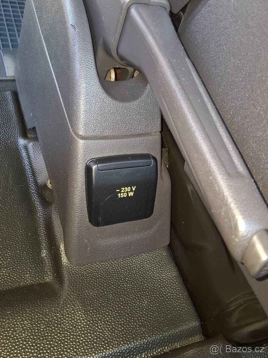 2015 Ford TRANSIT - 11