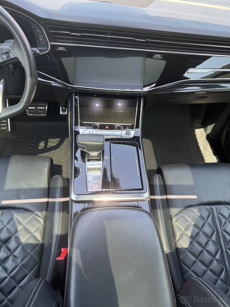 2018 Audi Q8 - 11