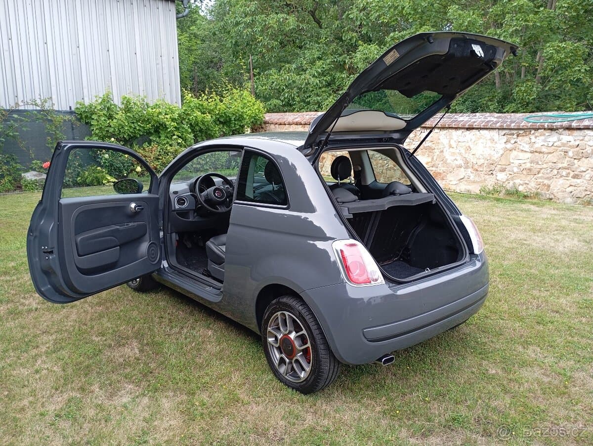2010 Fiat 500 - 11