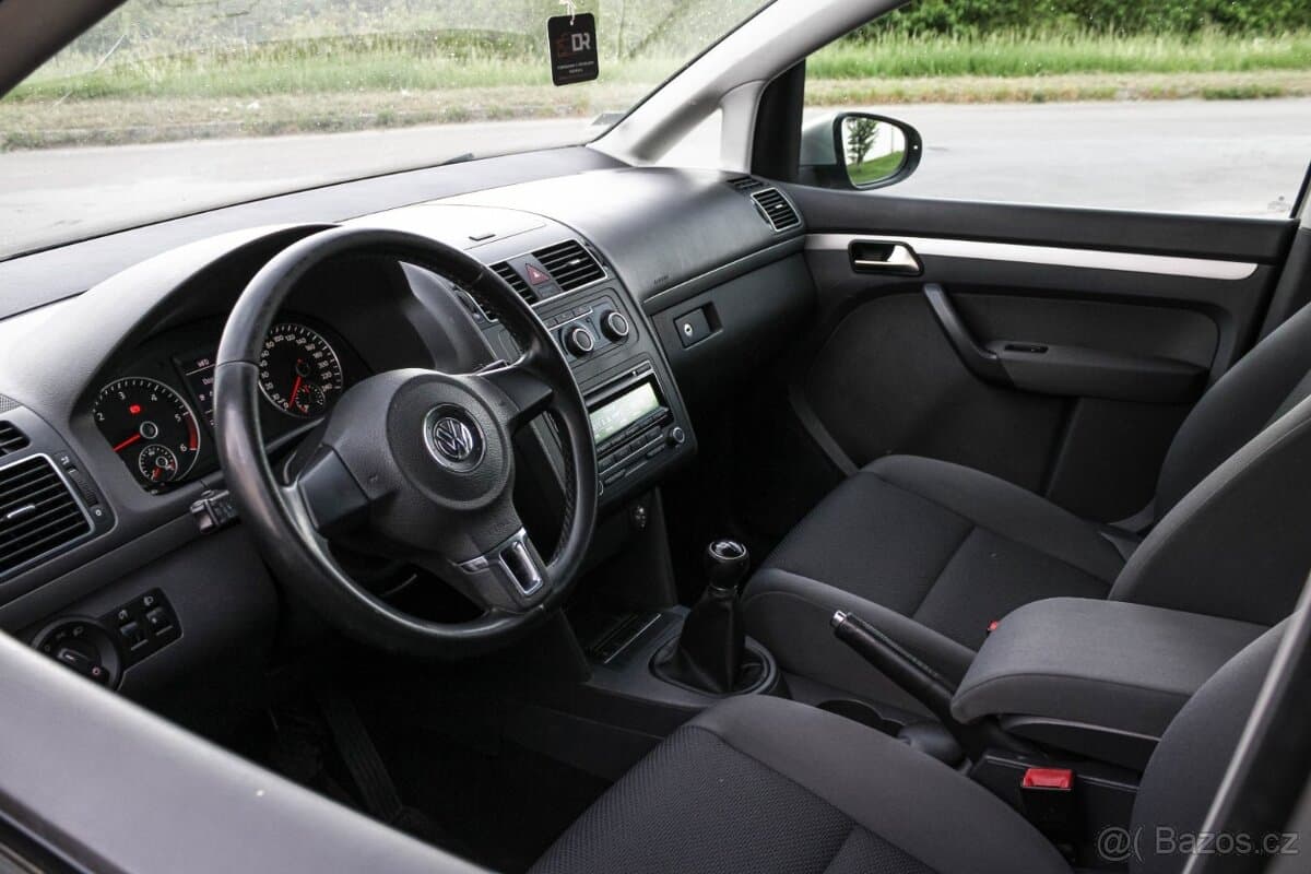 2012 Volkswagen TOURAN - 11