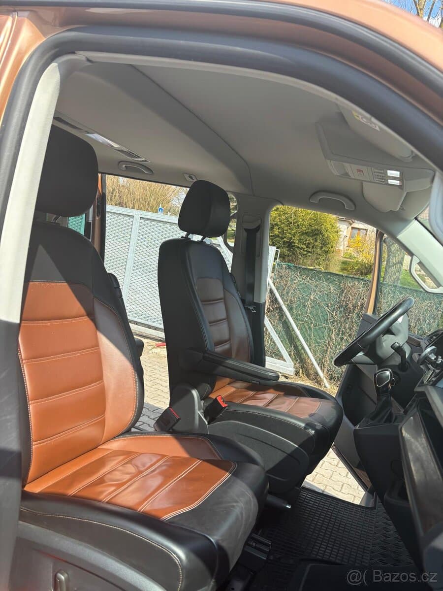 2020 Volkswagen MULTIVAN - 11