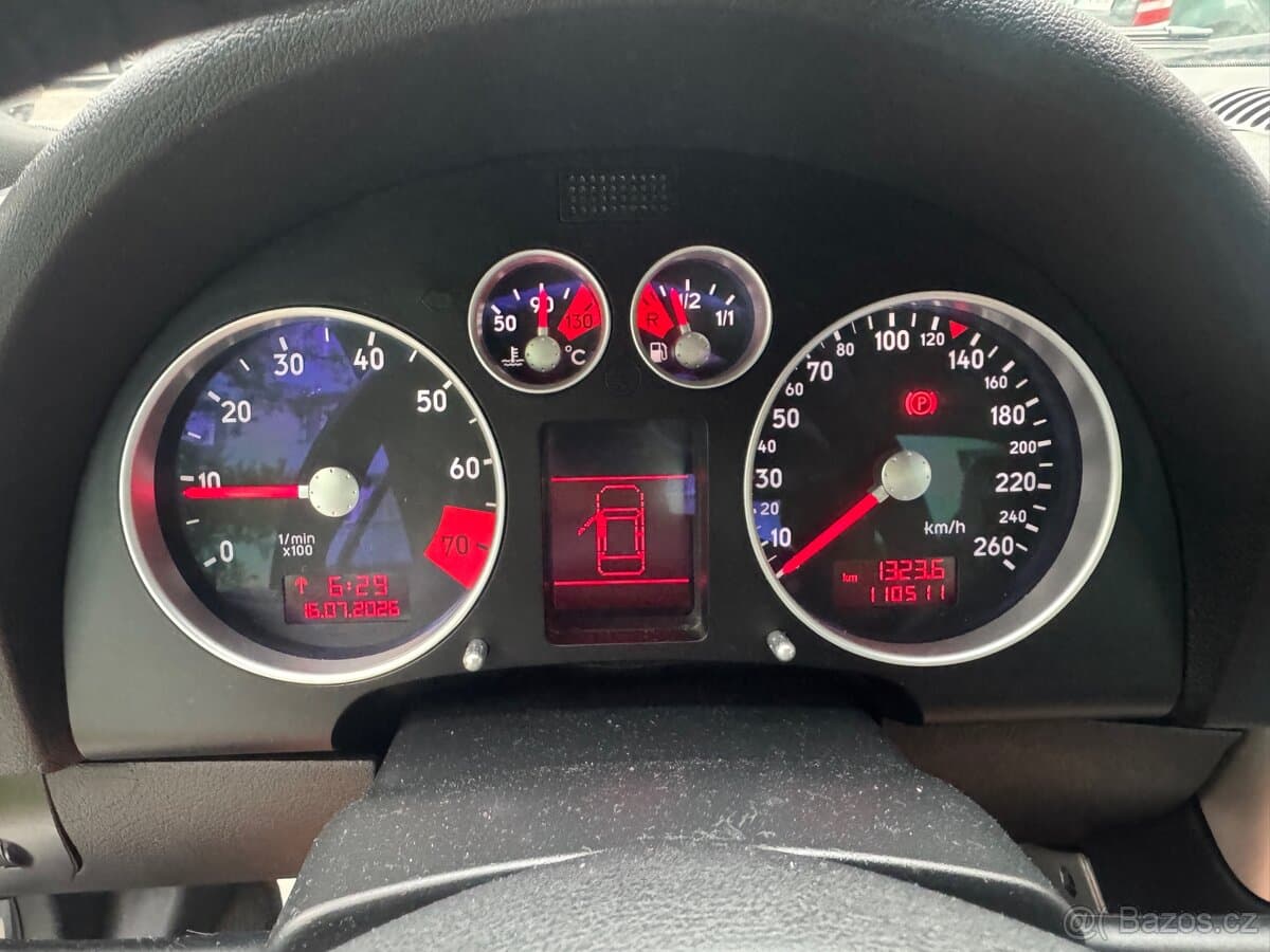 1999 Audi TT - 11