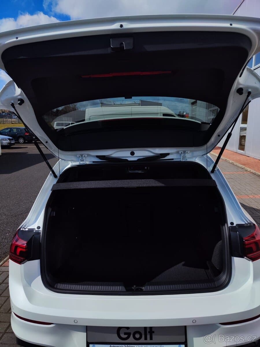Volkswagen GOLF - 11