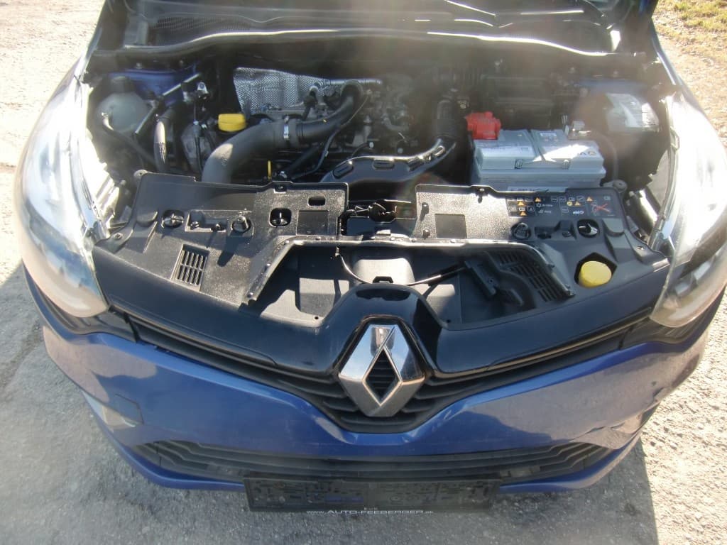 2017 Renault CLIO - 11