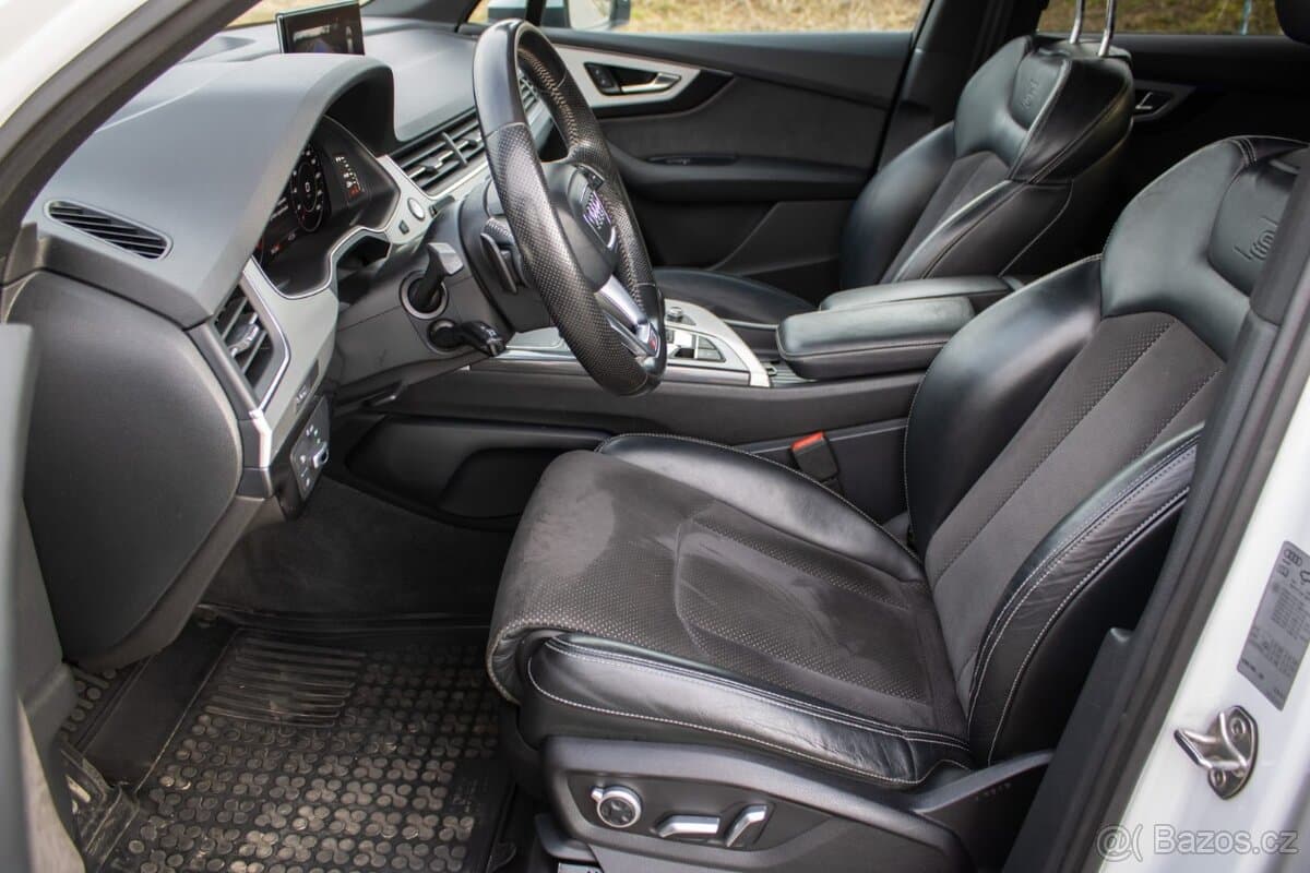 2015 Audi Q7 - 11