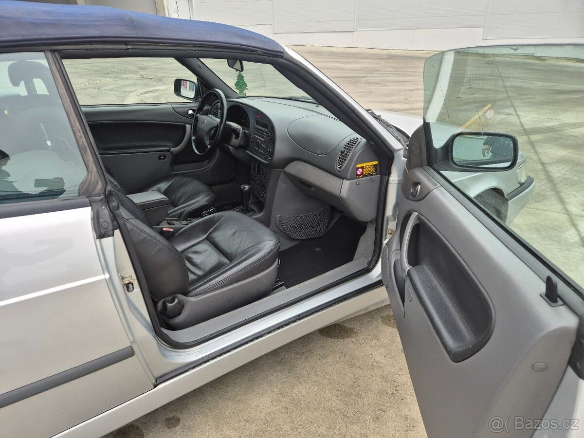 2003 Saab 9-3 - 11