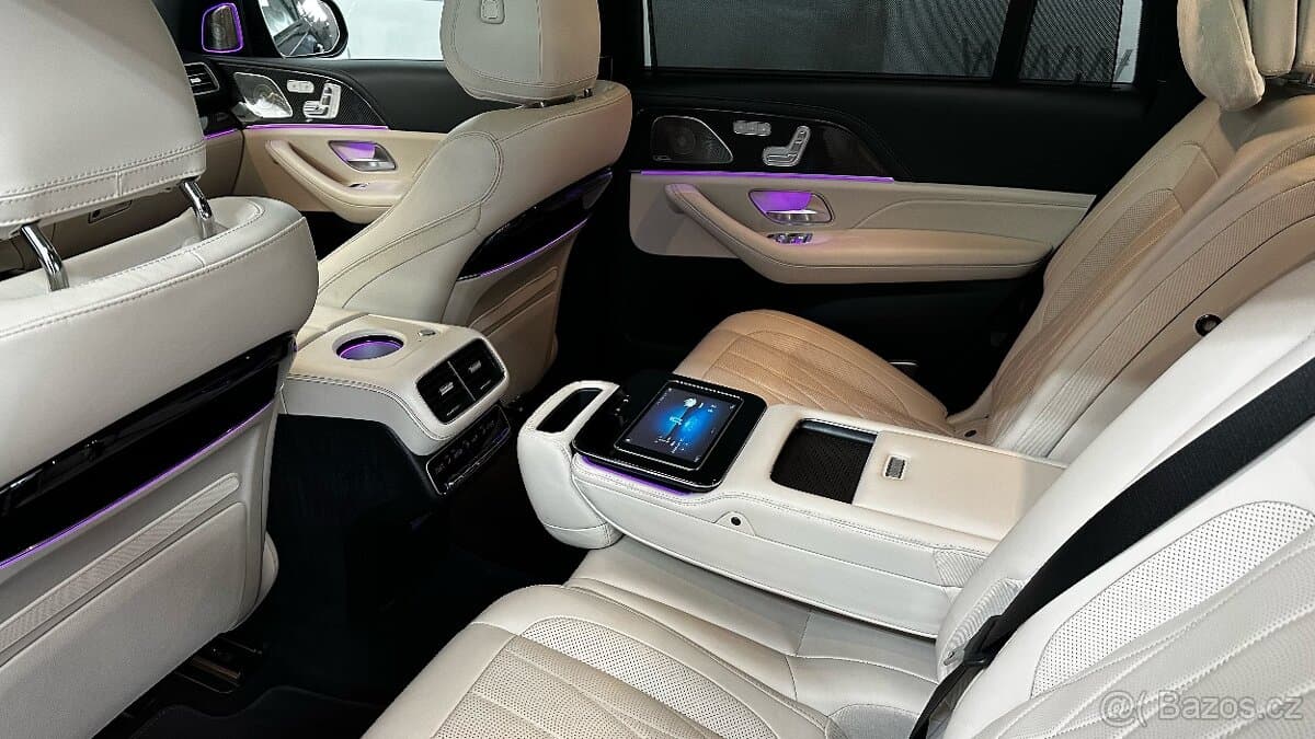 2022 Mercedes-Benz GLS - 11