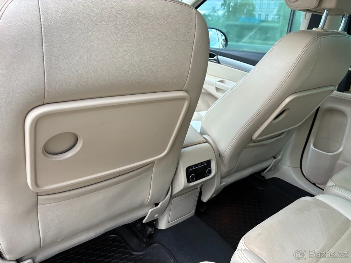 2012 Volkswagen SHARAN - 11