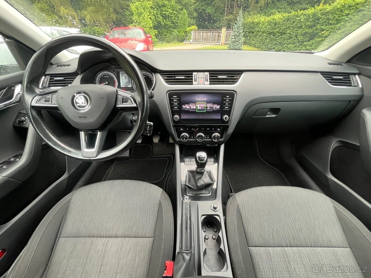 2017 Škoda OCTAVIA - 11