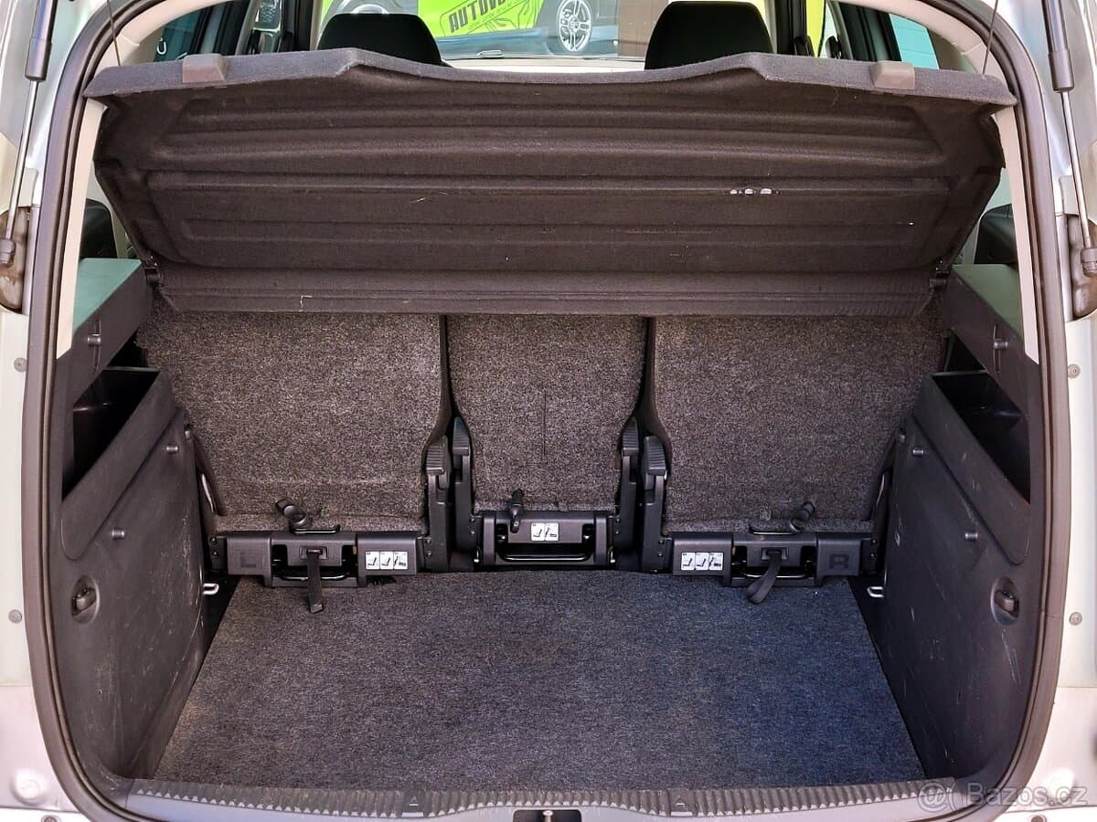 2010 Škoda ROOMSTER - 11