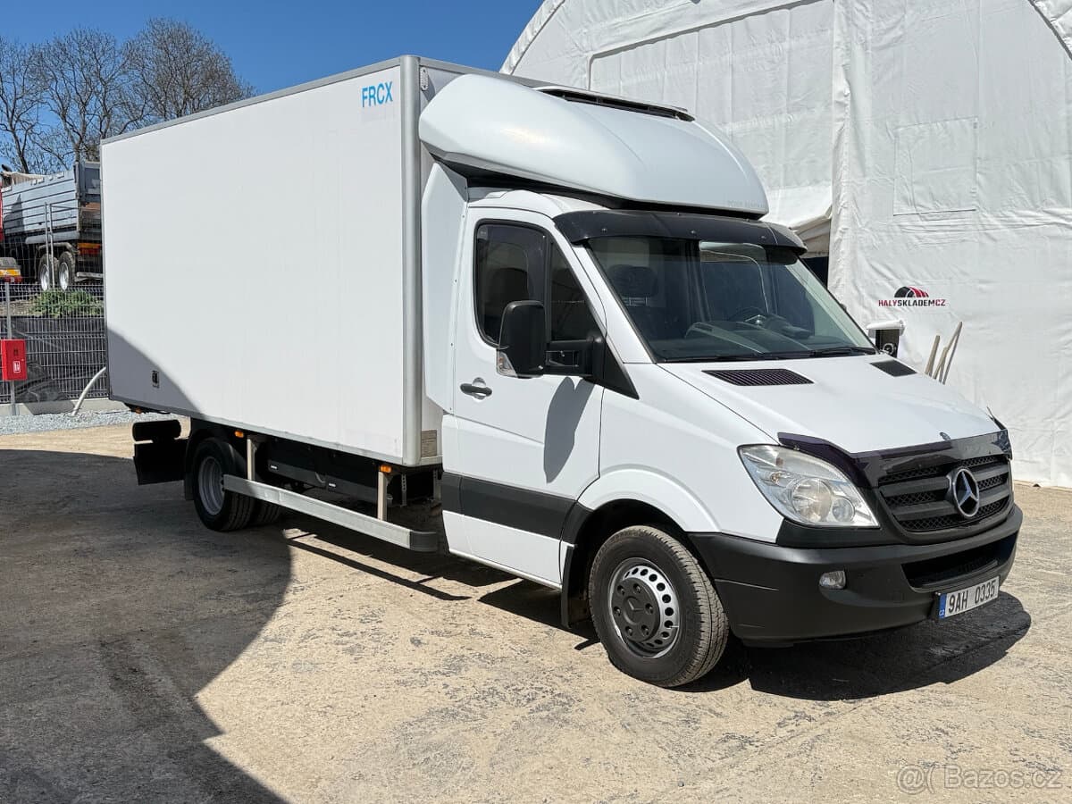 2012 Mercedes-Benz SPRINTER - 11