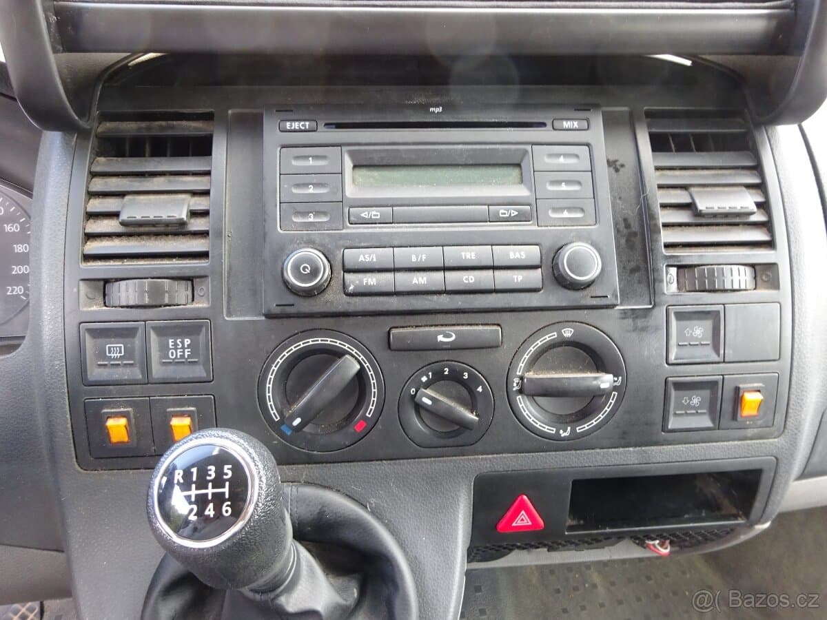 2007 Volkswagen TRANSPORTER - 11
