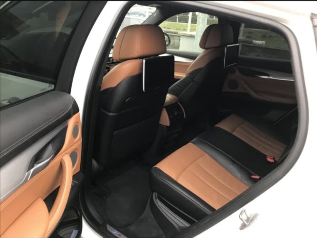 2015 BMW X6 - 11
