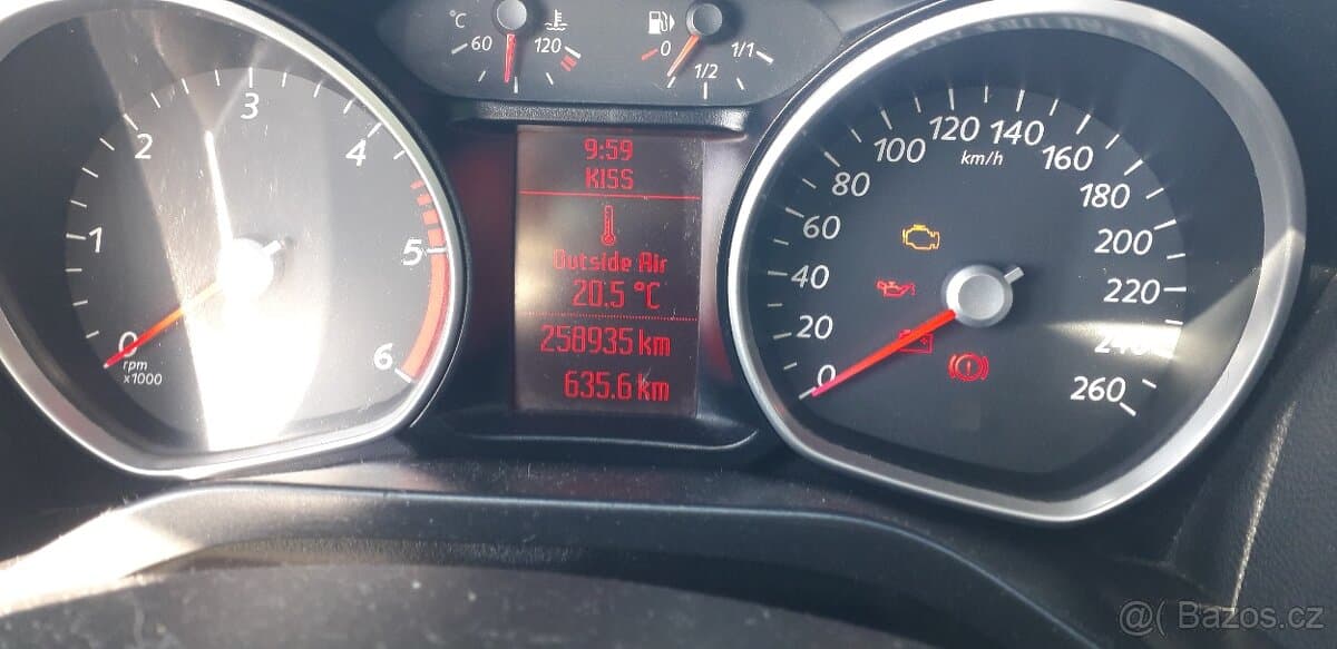 2010 Ford S-MAX - 11